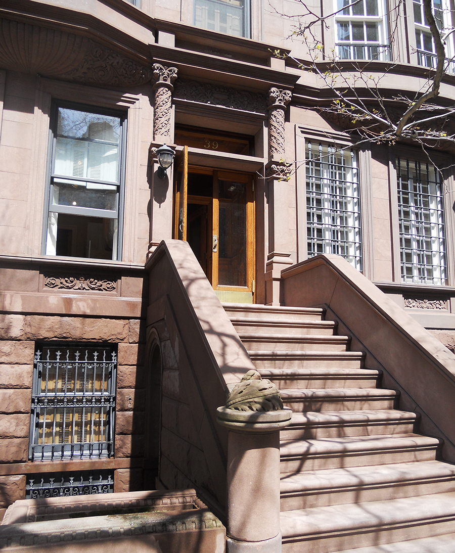 39 West 70th Street