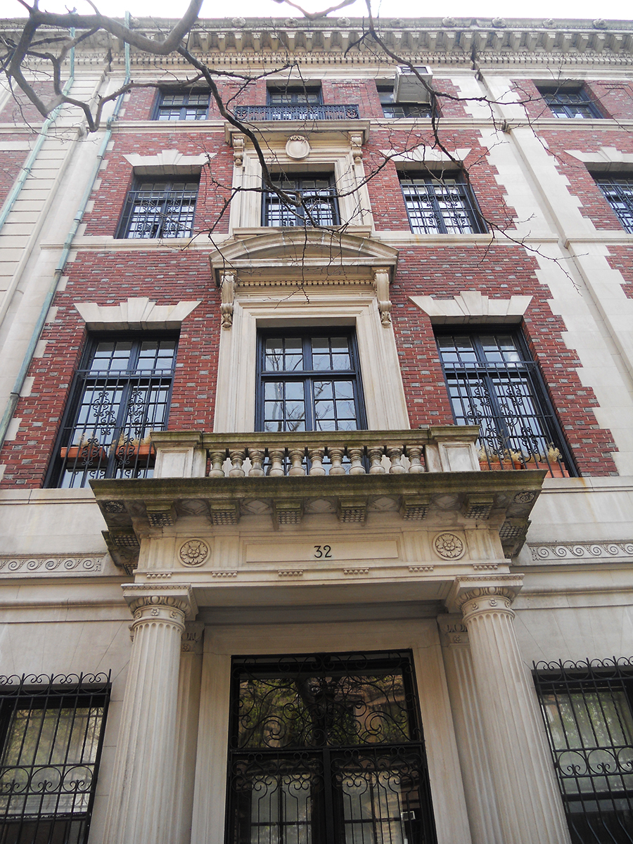 32 West 74th Street