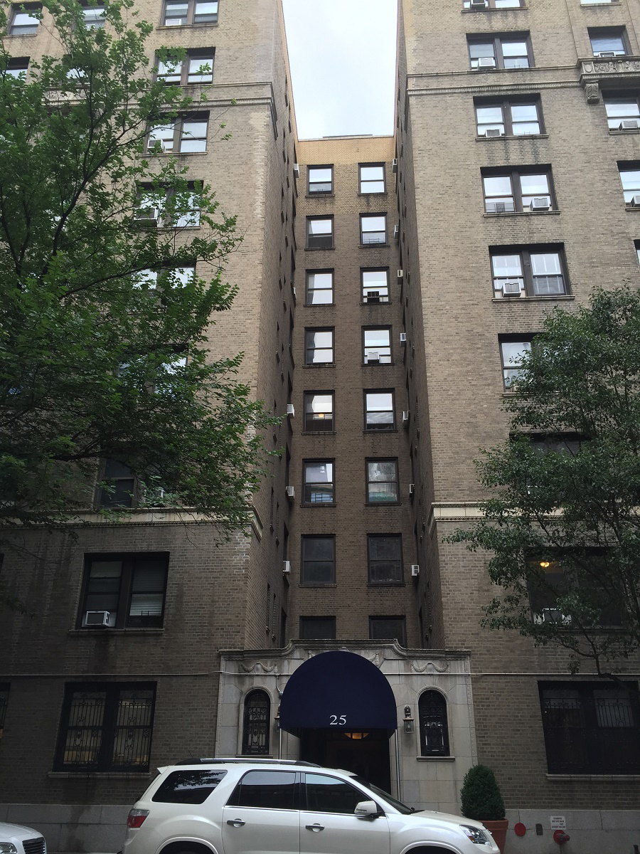 25 West 68th Street