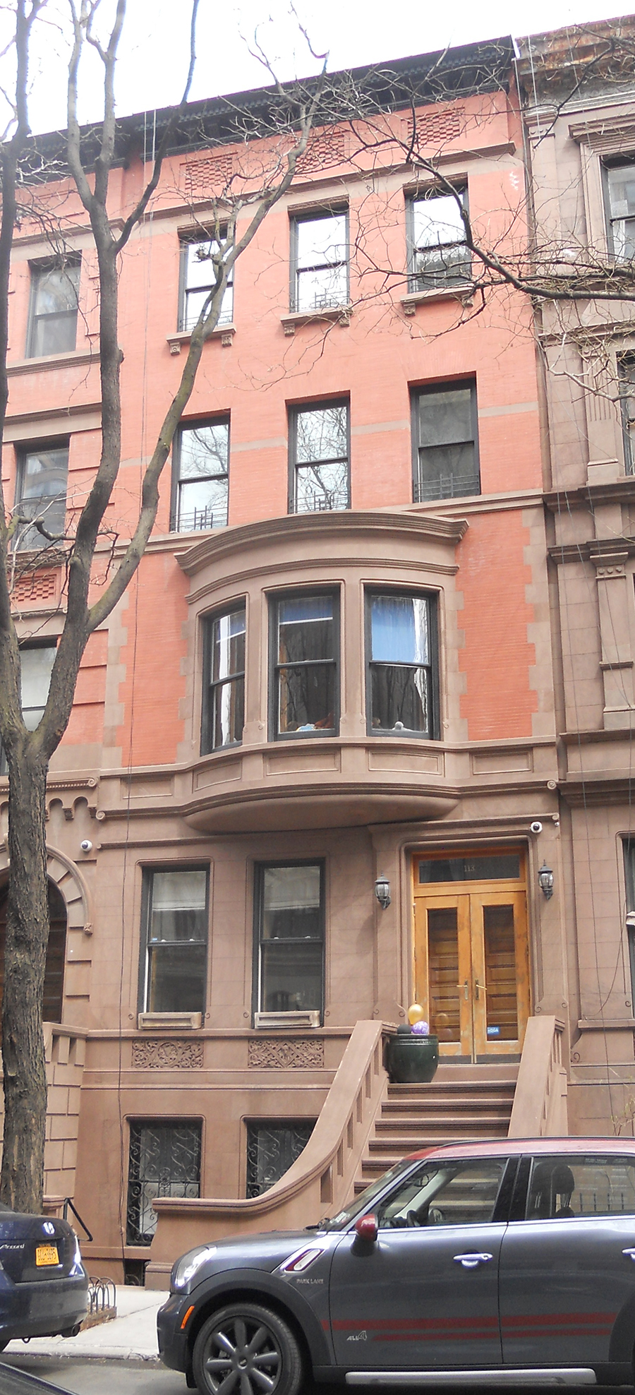 113 West 69th Street