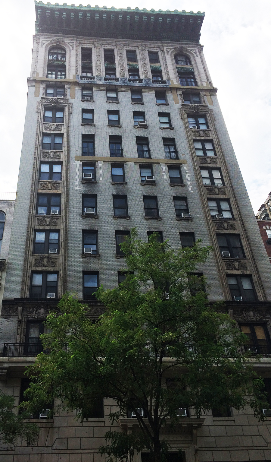 164-168 West 72nd Street