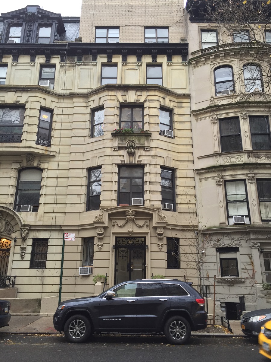 10 West 76th Street