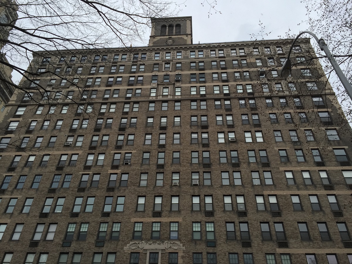 225 Central Park West (The Alden)