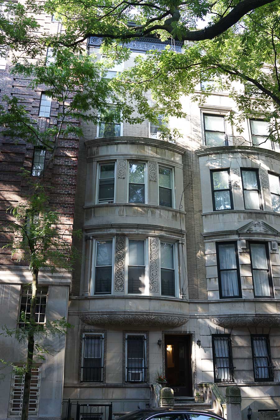 27 West 90th Street