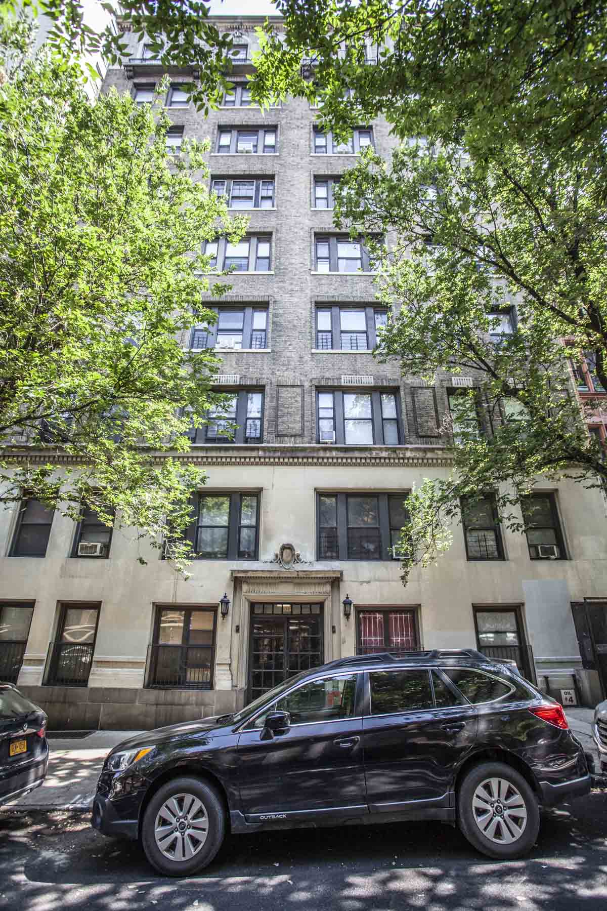 325 West 77th Street