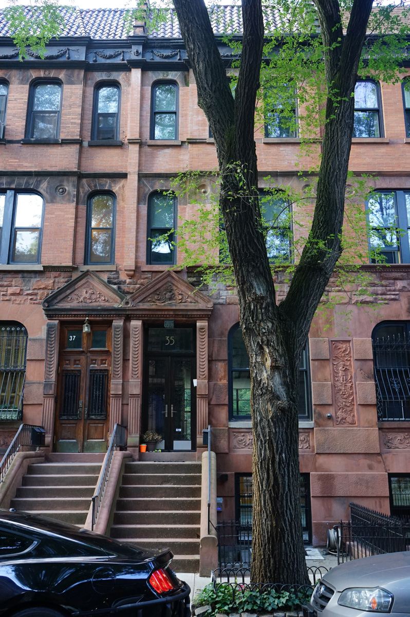 35 West 95th Street