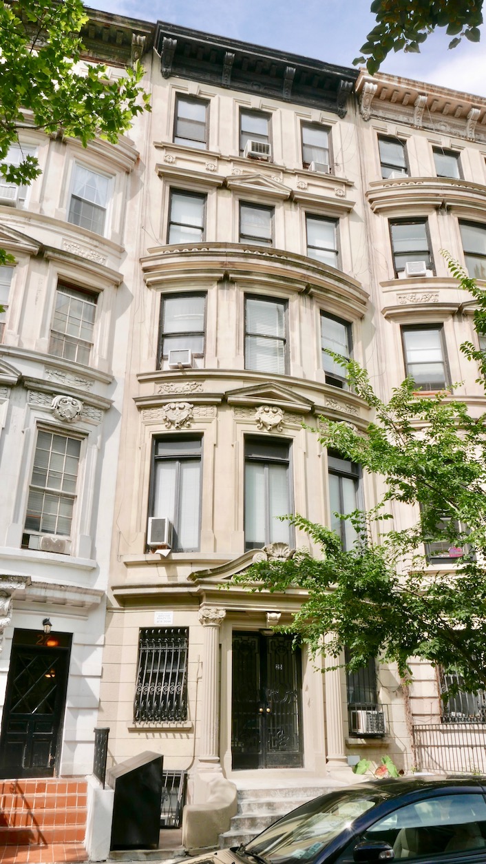 25 West 85th Street