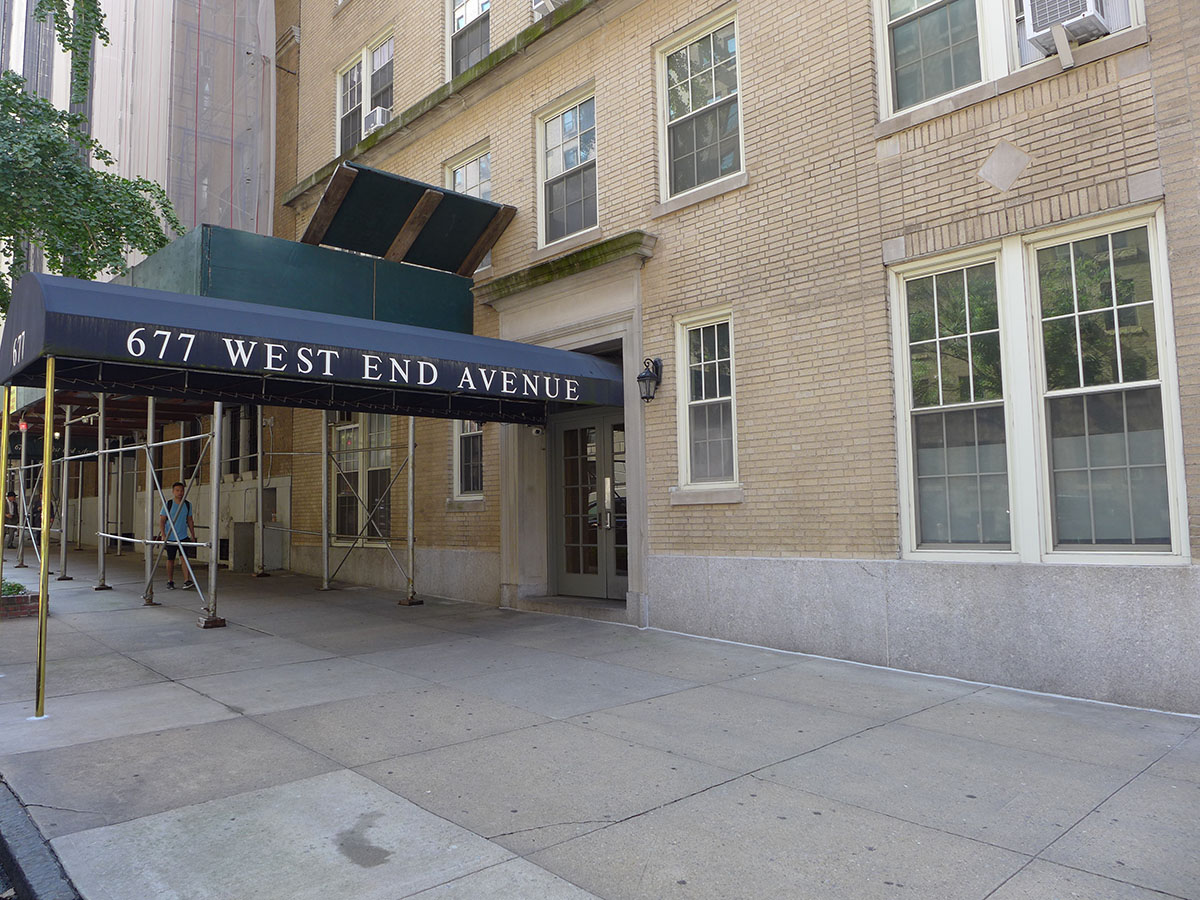 677 West End Avenue, AKA 300-304 West 93rd Street