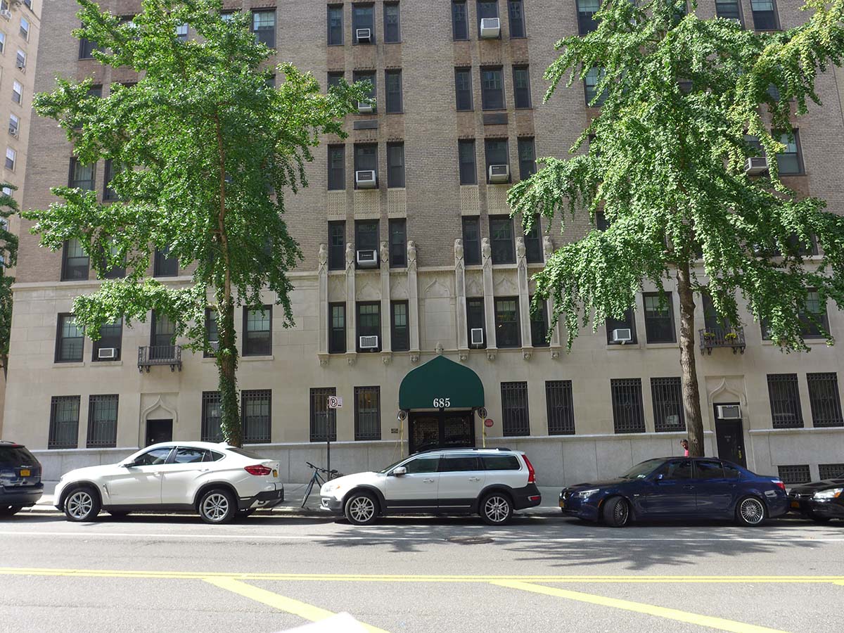 681-691 West End Avenue, AKA 301-305 West 93rd Street