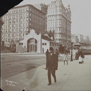 B&W Photo of 72nd Street Subway Kiosk