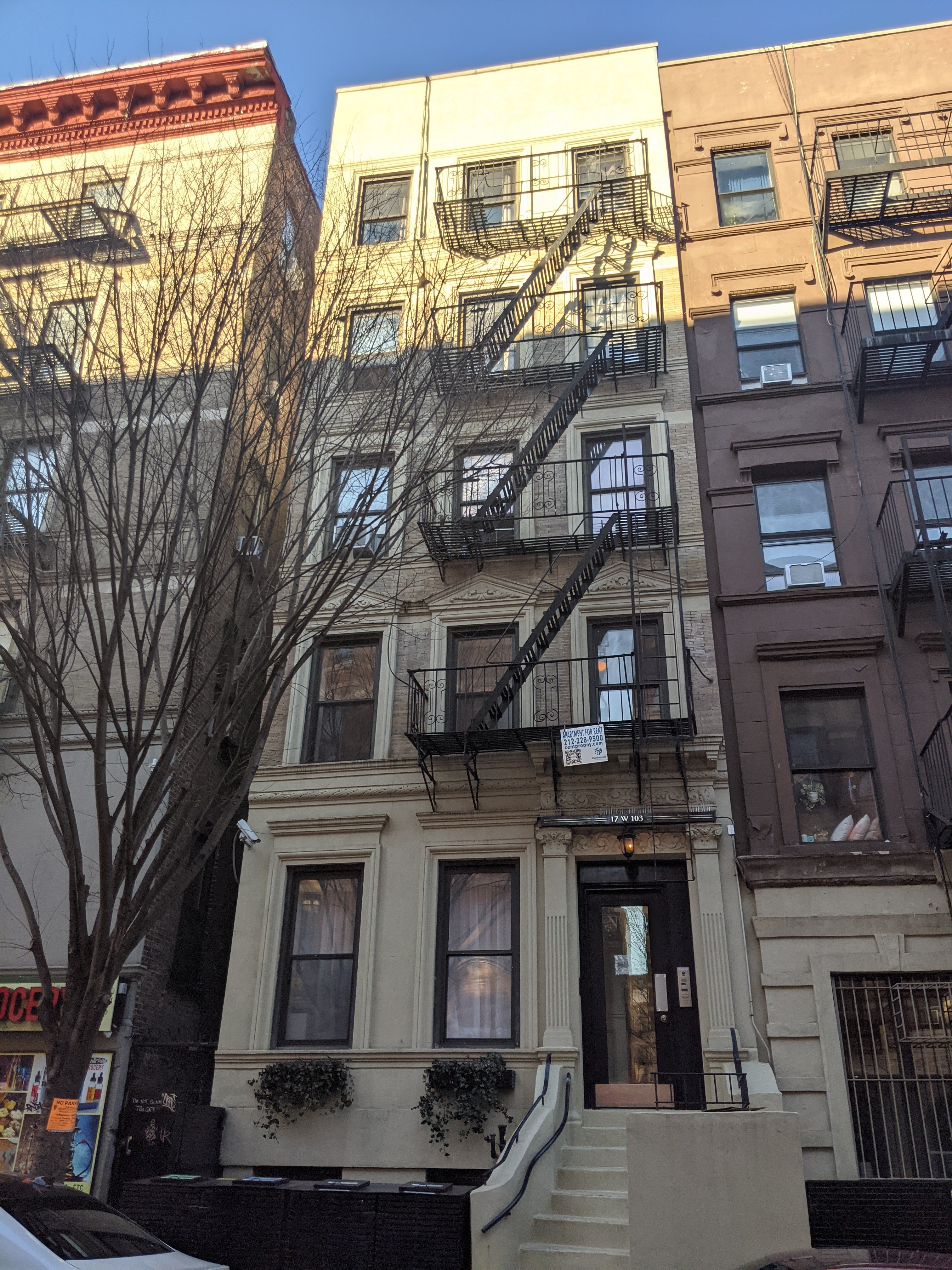 17 West 103rd Street