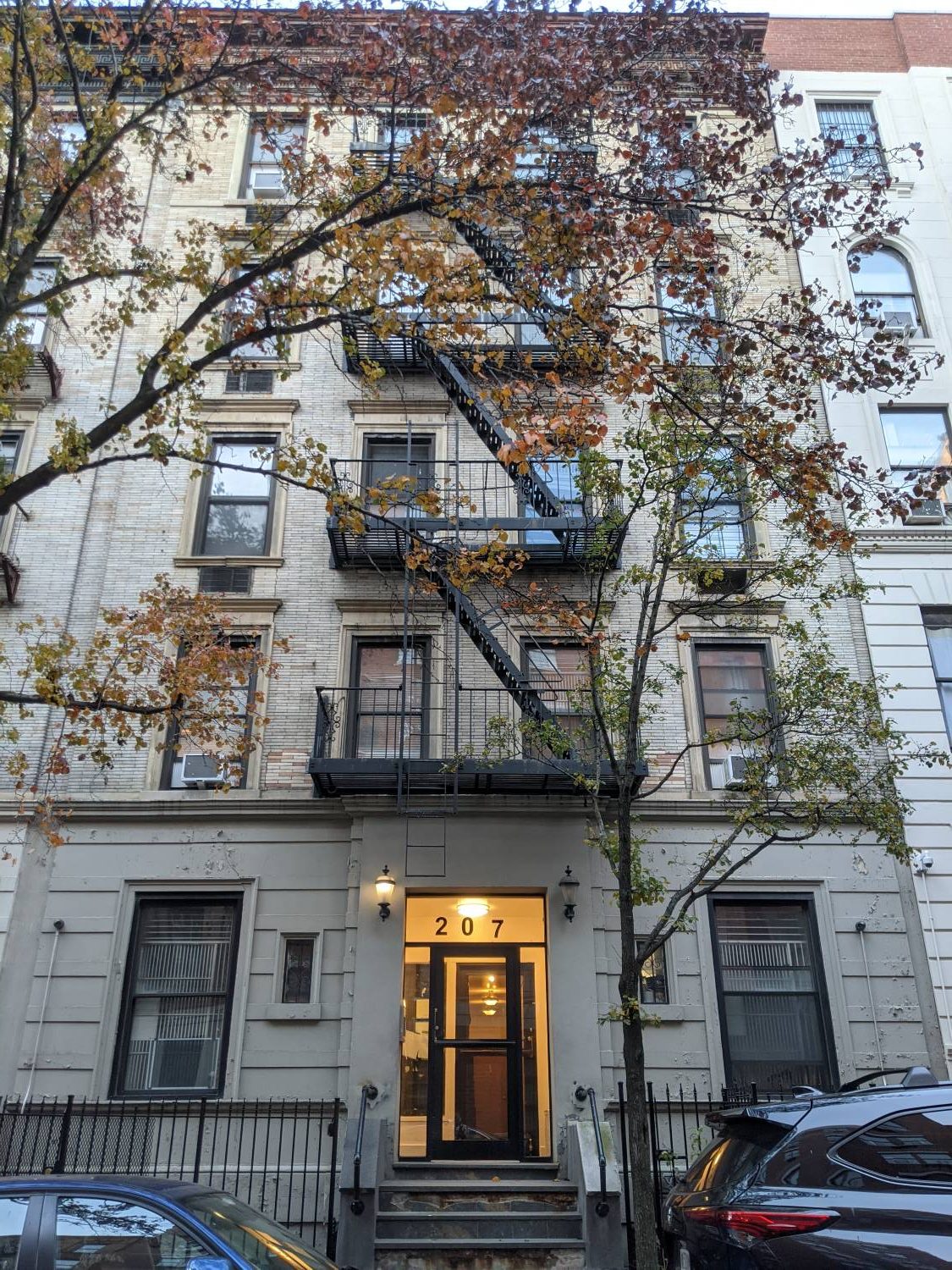 207 West 102nd Street