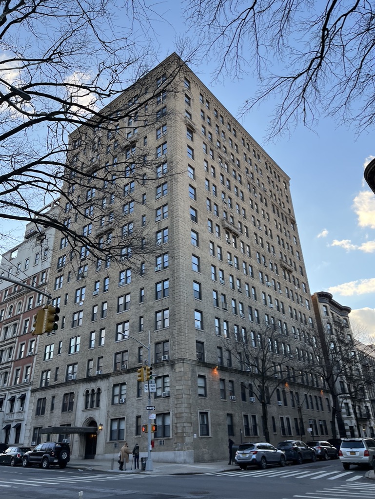 467 Central Park West