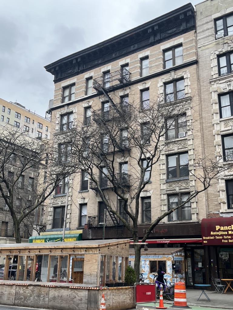 » 960 Amsterdam Avenue (aka 201 West 107th Street)