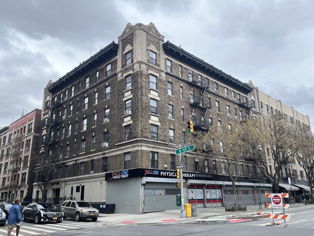 976 Amsterdam Avenue (201 West 108th Street)