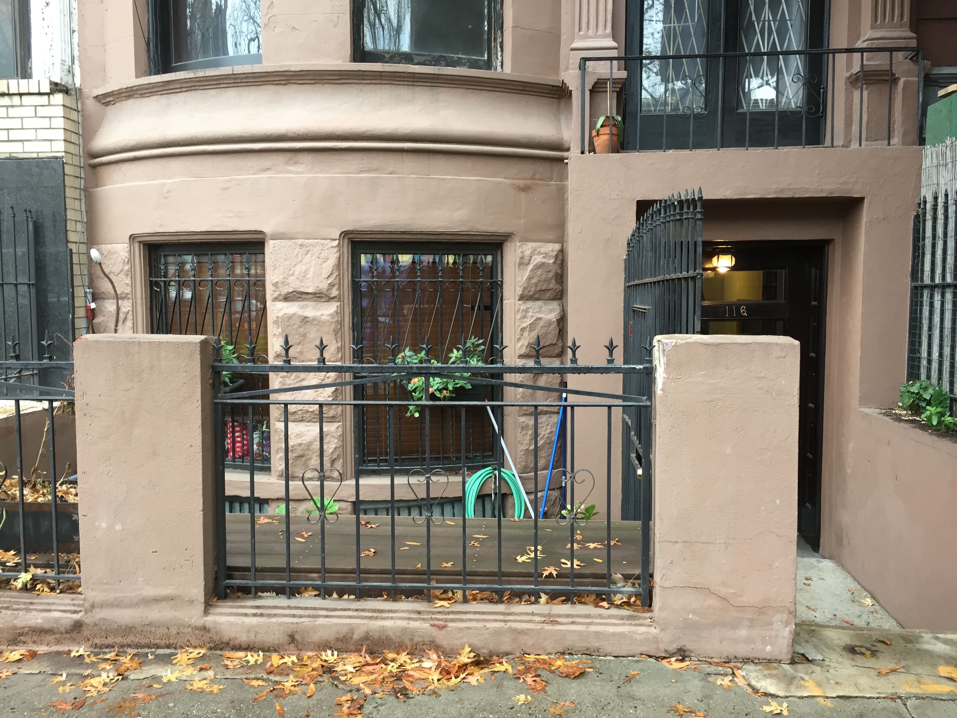 116 West 76th St