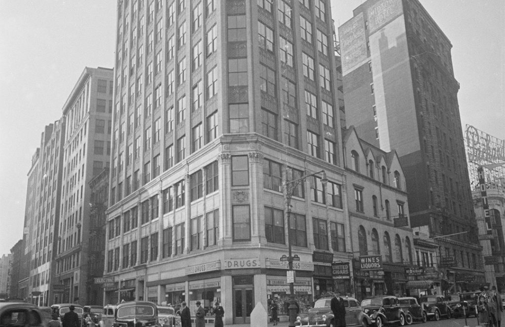 Black and White NYC tax photo of 1841-1843 Broadway