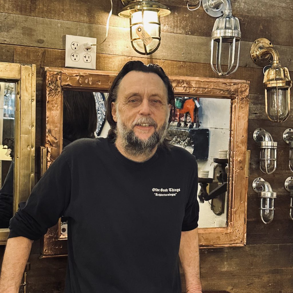 Image of Gregg Boisjolie, manger of Olde Good Things Broadway