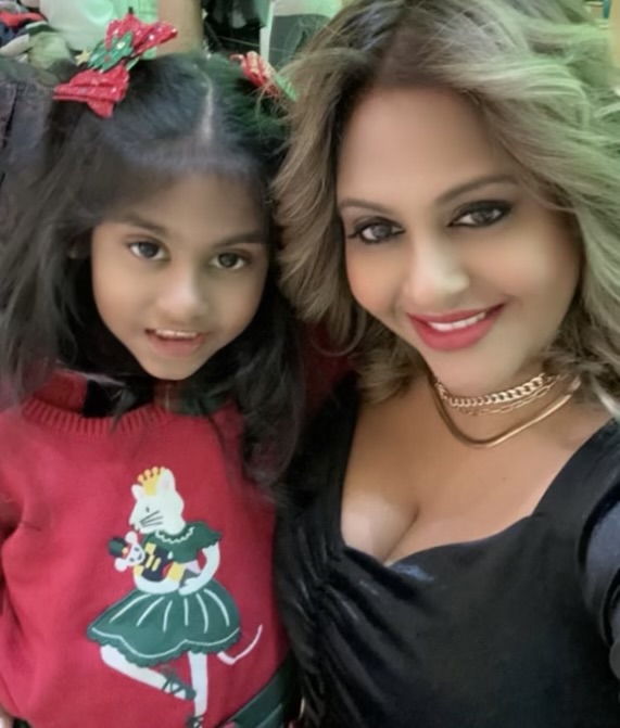 Photo of Salli Subryan and daughter Viviana