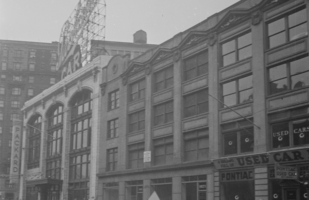 B&W NYC Tax Photo of 1871-1877 Broadway
