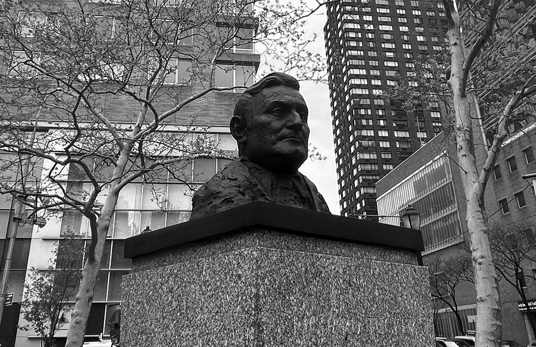 Bust of Richard Tucker