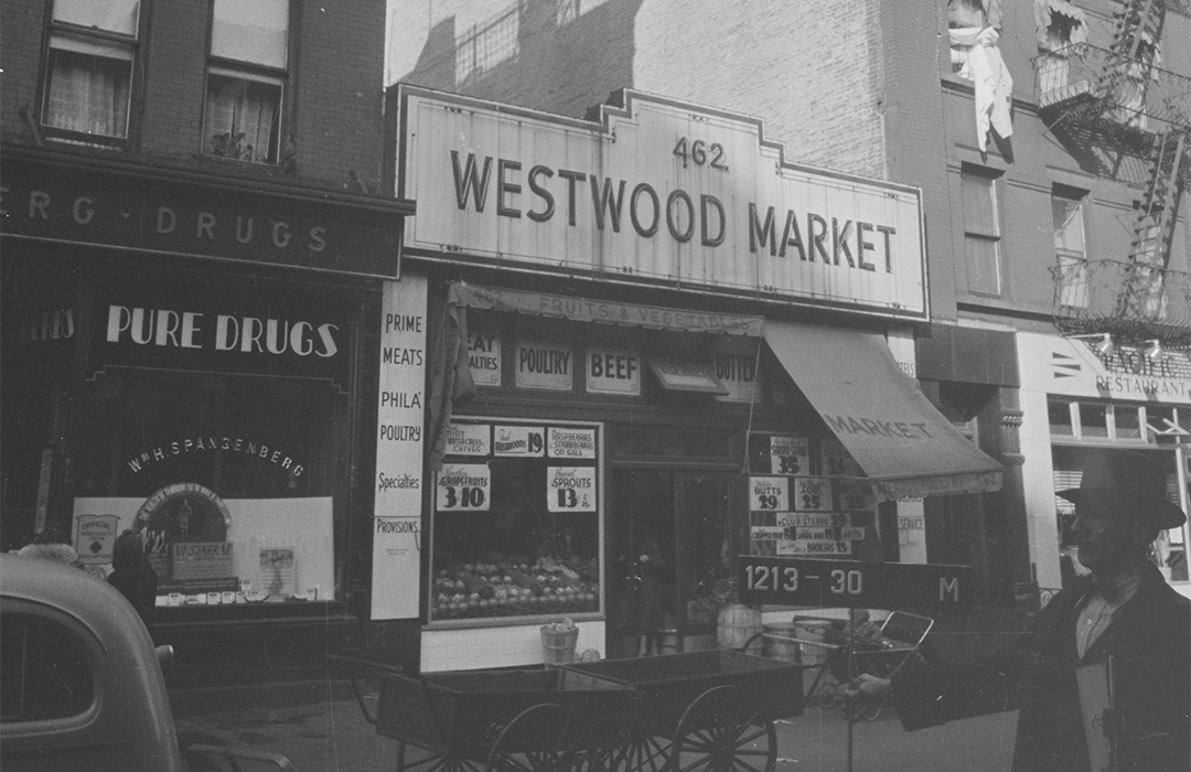 B&W NYC Tax Photo of 462 Columbus Avenue