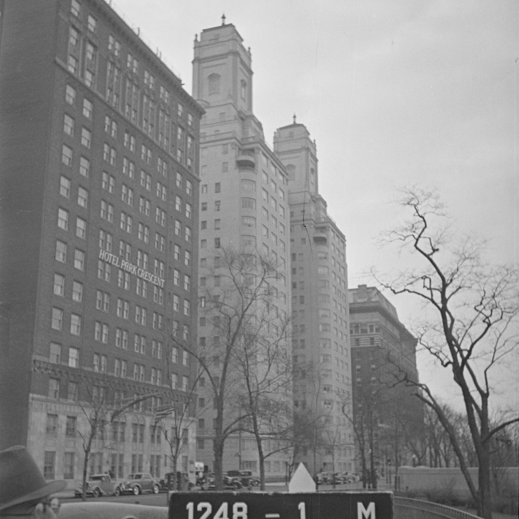 B&W NYC Tax Photo of 140-147 Riverside Drive
