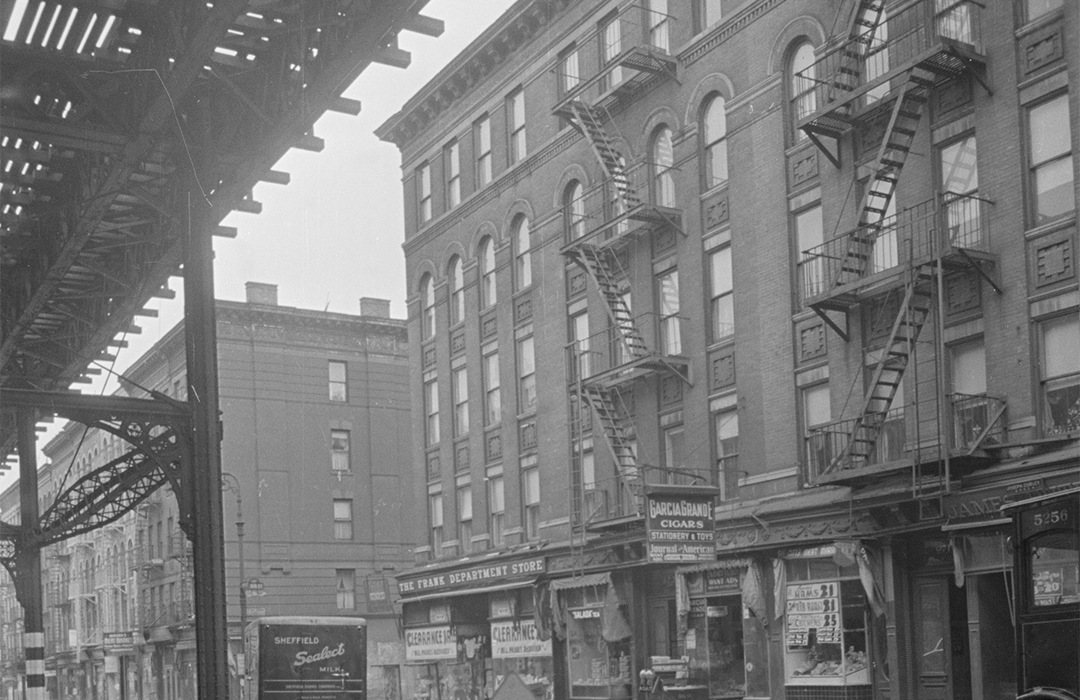 B&W NYC Tax Photo of 975 Columbus Avenue from south west