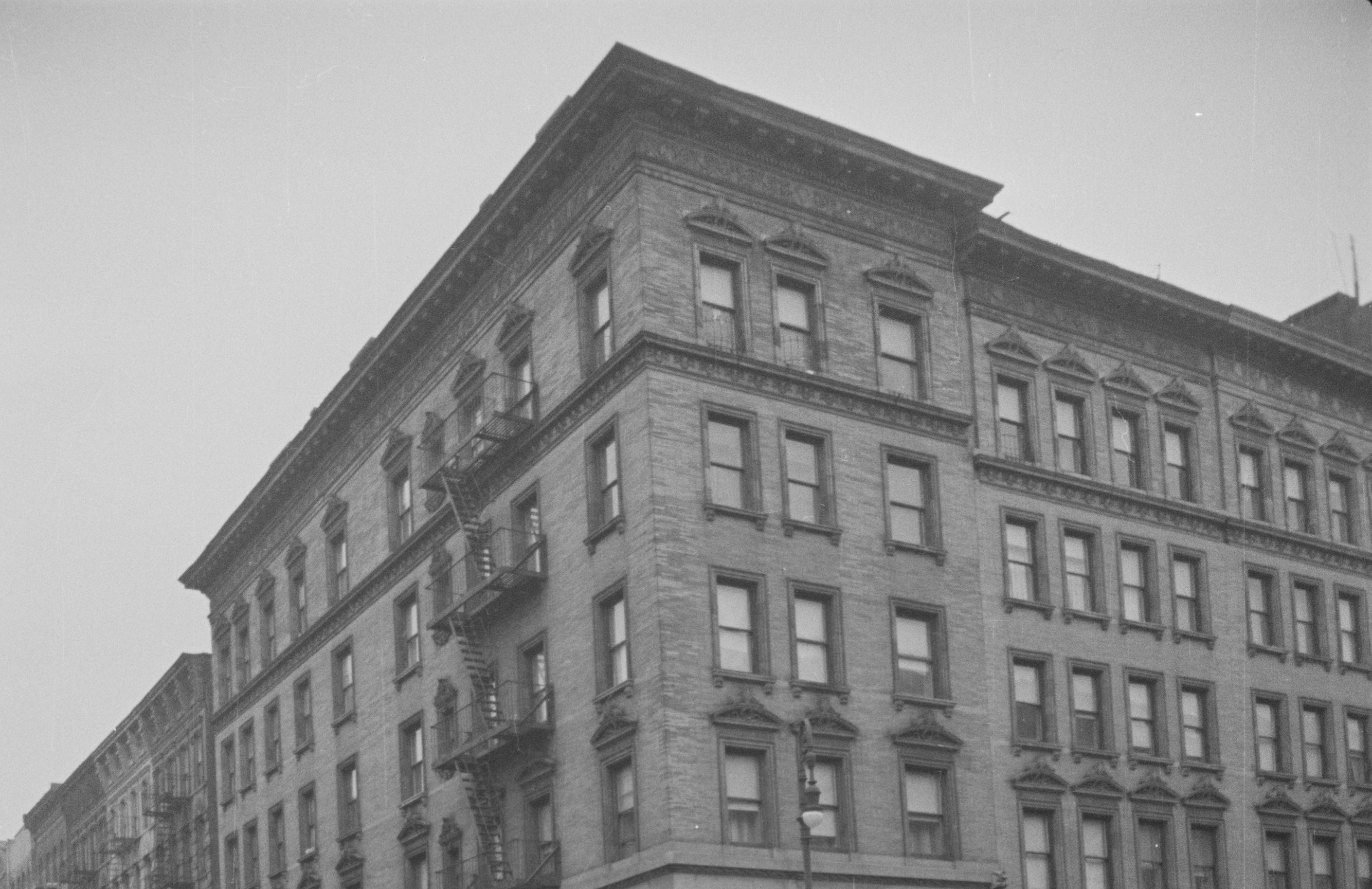 B&W Tax Photo of 21 Manhattan Ave. Courtesy of NYC Municipal Archives.