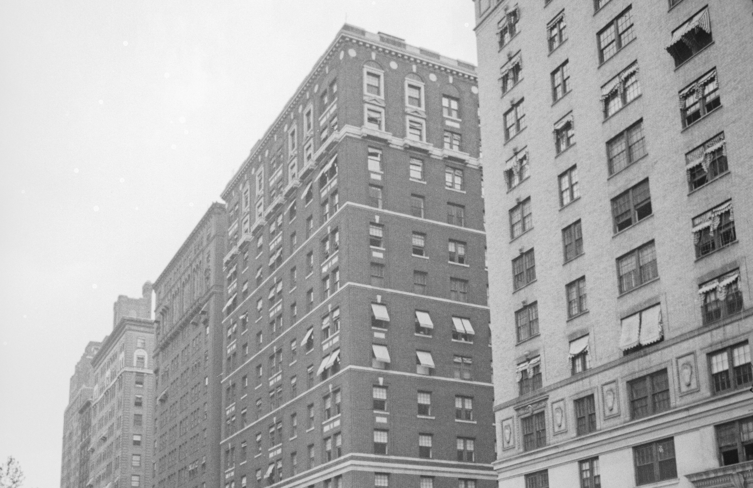 B&W photo of 300 West End Ave. Courtesy of NYC Municipal Archives.