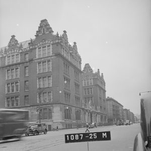 B&W NYC Tax Photo of 899 10th Avenue