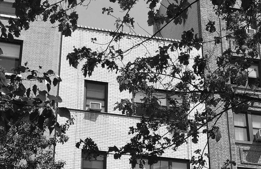B&W photo of 137 West 71st Street
